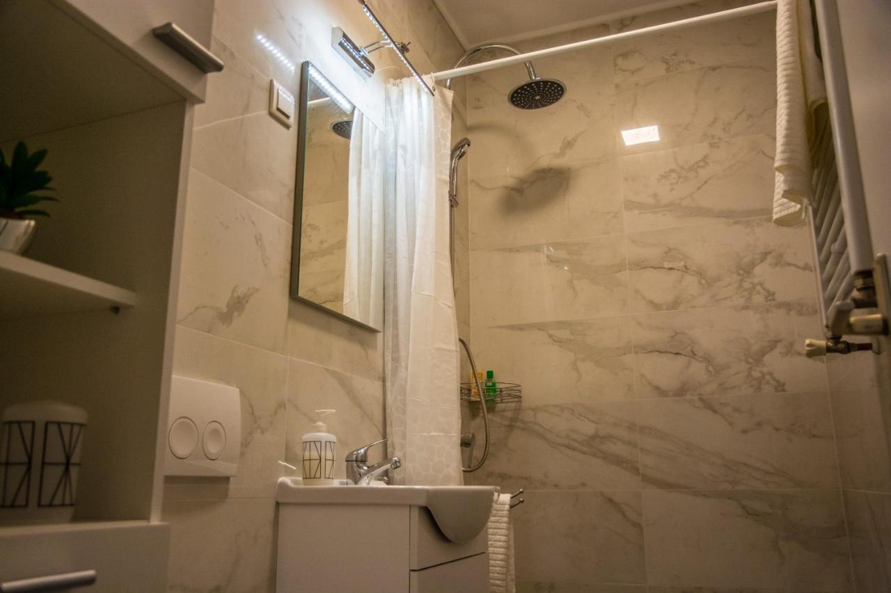 Apartment & Room Eni Загреб Екстериор снимка